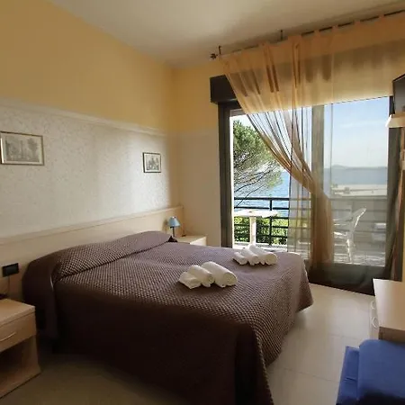 Saturnia Hotel Gardone Riviera