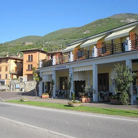 Hotel Saturnia Gardone Riviera